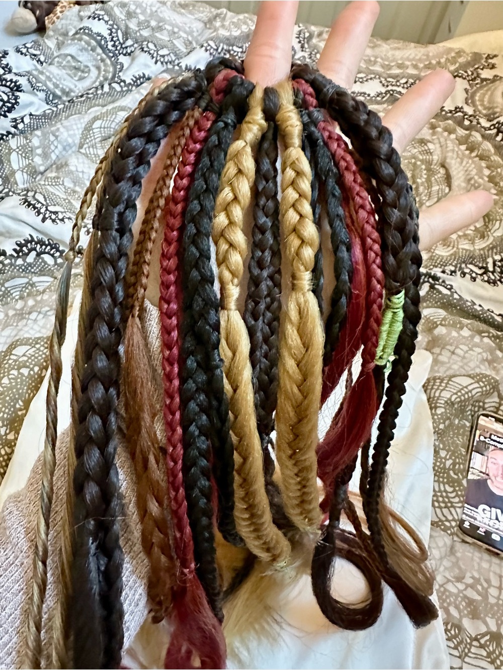 Hand-Braided Mixed Color Hair Extension Clips - Multi-Color Braids ( Stacey )🩷 - Picture 14 of 16